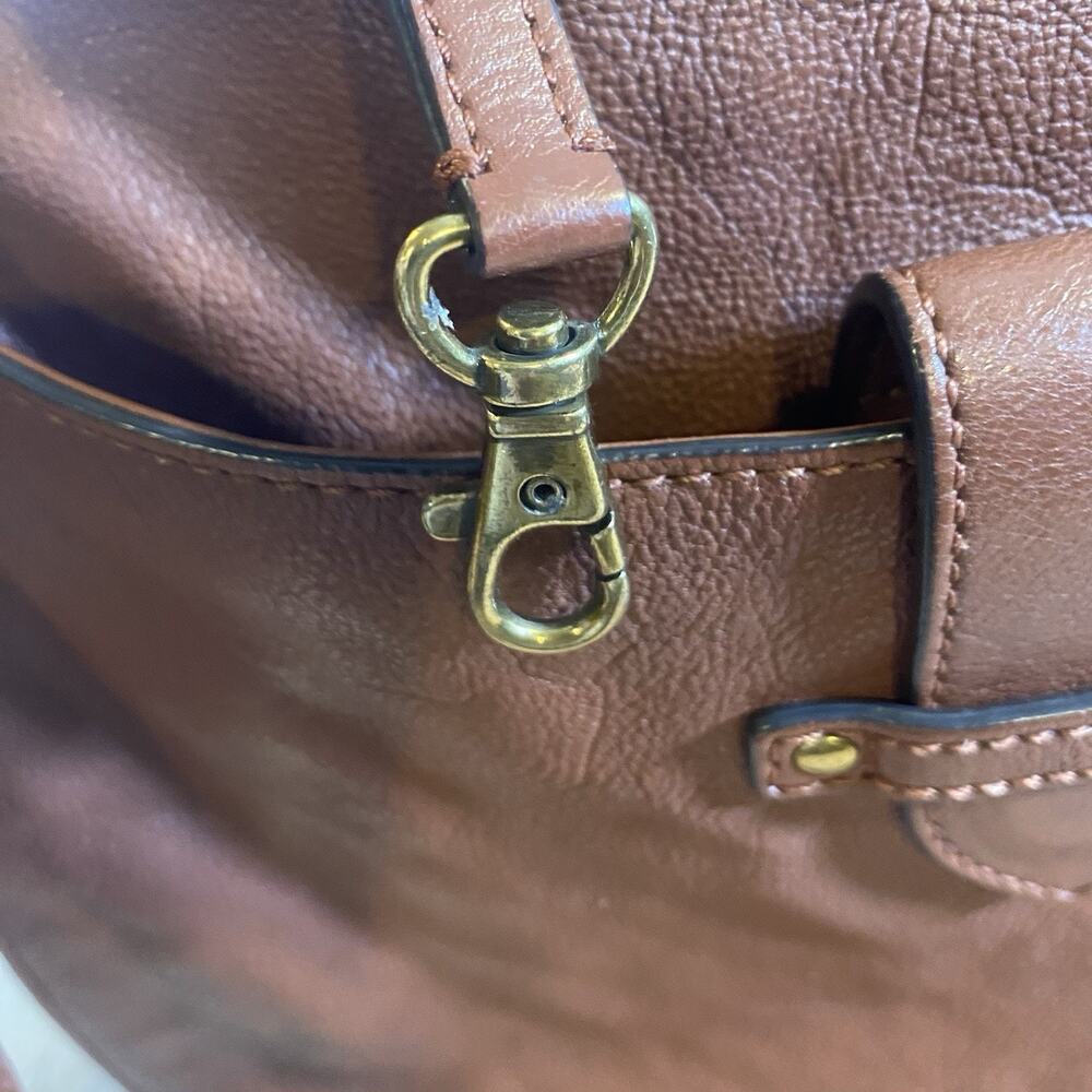FRYE Olivia Large Leather Crossbody Shoulder Bag in Cognac-Originally $378 - Picture 11 of 14